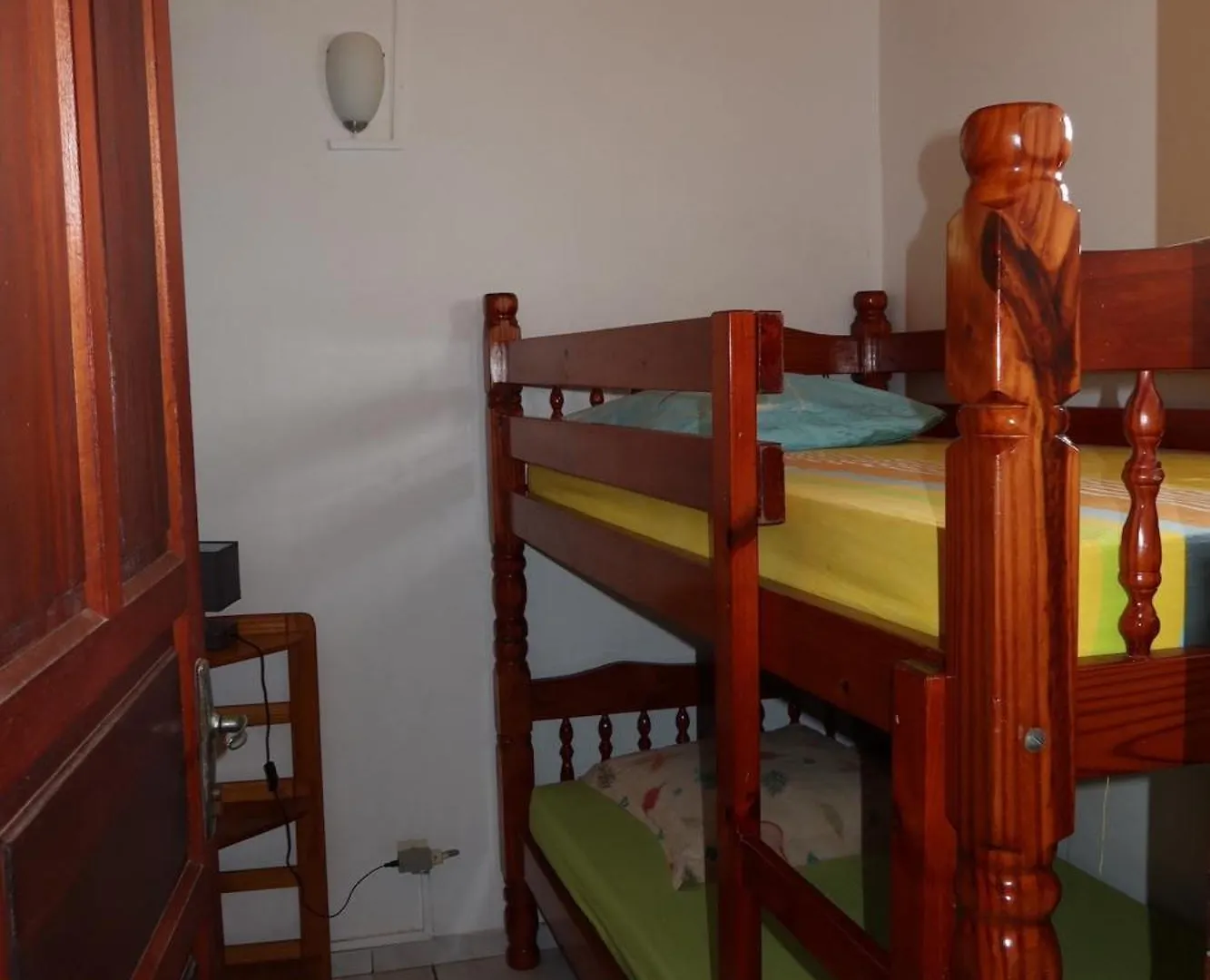 Logement Entier Au Soleil Couchant Deshaies 0*,  Guadalupe